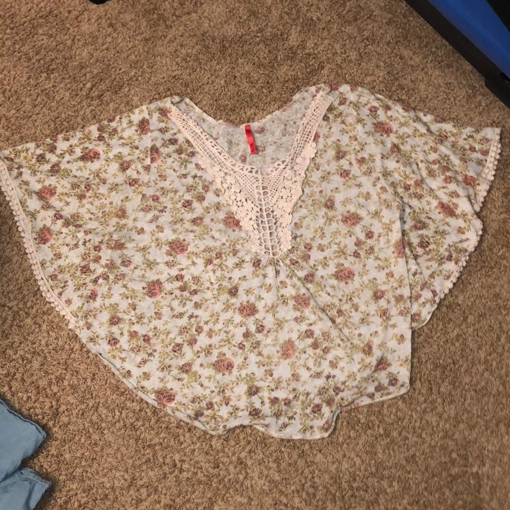 Cream flower pancho xl